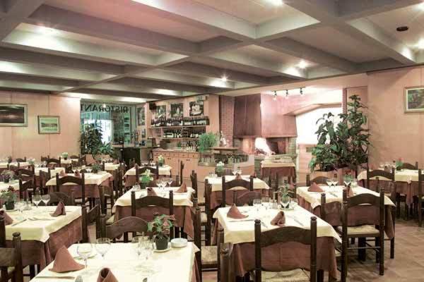 Hotel Aurora Киавенна Экстерьер фото