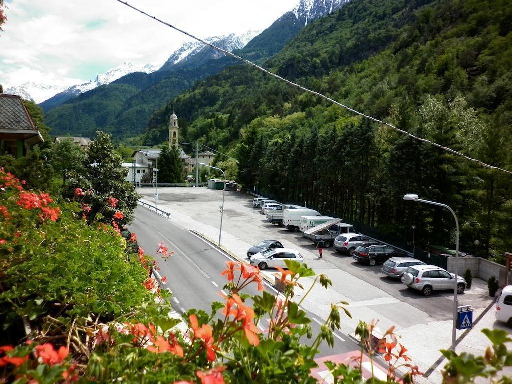 Hotel Aurora Киавенна Экстерьер фото
